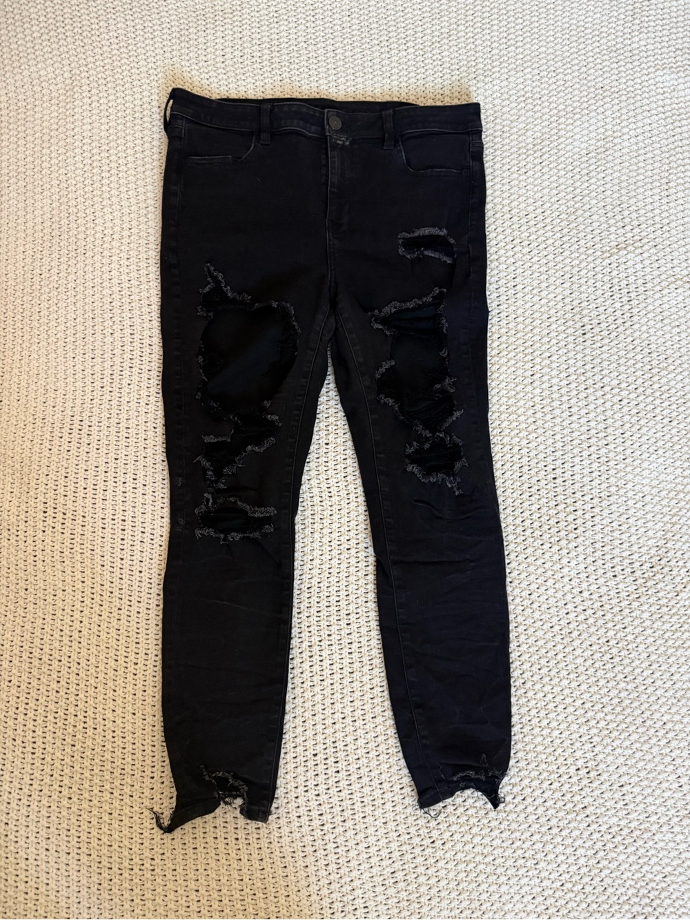 American Eagle Size 16 Black Ne(X)t Level Stretch Distressed Skinny Jeans